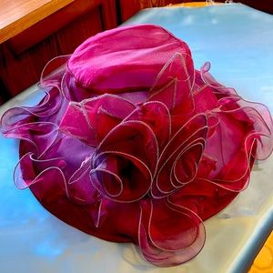 Organza fascinator tea hat
